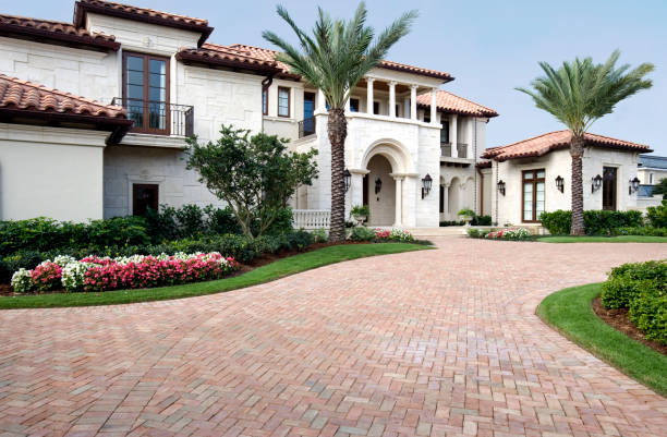  Leavenworth, KS Driveway Pavers Pros